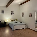 City-Pillow Rooms