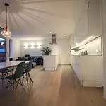 Kirchberg Apartment - High End 2 Bedrooms In Luxembourg City