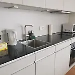 Luxembourg Business Flat. Terrace & Free Parking
