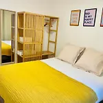 Cosy & New 2 Bedrooms In Center -9B