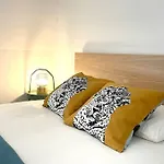 Penthouse With Garden And Parking In Center- Kpg