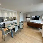 Luxury 3 Bedrooms Flat In The Heart Of Gasperich Terrace And Parking-Cd2