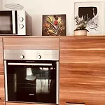 Cosy Room With Tv In Luxembourg City - Easy Parking-Bus And Forest