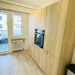 Luxury 3 Bedrooms In Center With Terrace And Parking -Bon1
