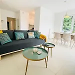 Luxury Green Penthouse Terrace&Parking - 117