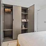 Clausen Serenity Cozy Apt Id208
