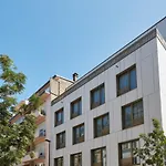 Residence Du Lys - Perrin Apartments
