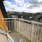 Charming Central 2Br Apartment