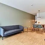 Residence Du Lys - Perrin Apartments