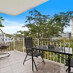Charming 1Br Apt W/ Terrace & 5 Min Drive To City
