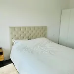 One Bedroom In Center With Terrace And Parking
