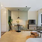 All In Studio With Private Parking City Lux