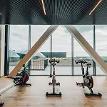 Spa, Gym & Pool In Cloche D\'Or Id6