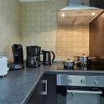 The Queen Luxury Apartments - Villa Cortina