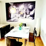 Luxury One Bedroom Flat With Parking&Balcony-Cent2