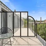 Clausen Serenity Cozy Apt