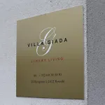 The Queen Luxury Apartments - Villa Giada