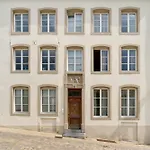 Exquisite Apartment In Old Town