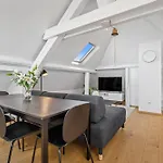 Elegant 3Br Home In Prime Limpertsberg Location