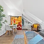 Stylish 1Br Apartment In Central Grund