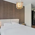 Modern Lux Apartment With Balcony In Luxembourg