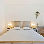 Stylish 2Br Apt In Limpertsberg, Near City Center