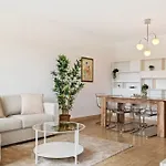 Stylish 2Br Apt In Limpertsberg, Near City Center