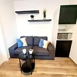 1 Bedroom With Parking-Cd6