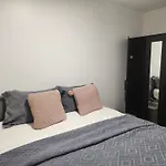 Nike Pallas 2 Beds
