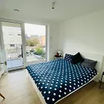 One Bedroom In Center With Terrace-4A