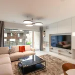 Henry\'S Appt With A Private Suite 414 - Shared Kitchen