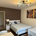 City & Tram Apartment