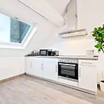 Charming 1Br Loft In Ville-Haute, Luxembourg