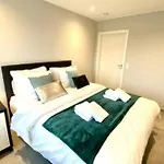 Three Bedrooms Apartment In Limpertsberg