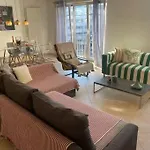 Comfortable 2 Bedrooms Near Train Station