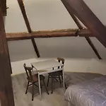 Enrike Room 3