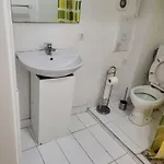 Enrike Room 3