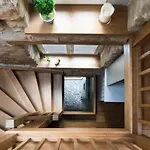 Twin Cottage