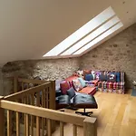 Twin Cottage