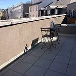 Studio With Rooftop Terrace