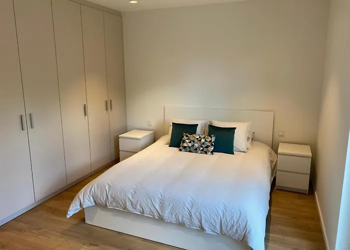 Adorable Apartment City Center With Parking, Near Tram