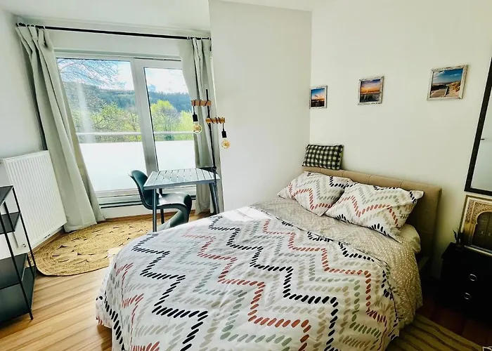 Cosy Room With Tv In Luxembourg City - Easy Parking-Bus And Forest