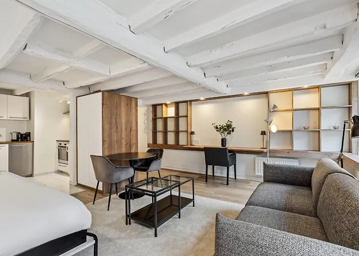 Serene Haven On Rue Du Nord