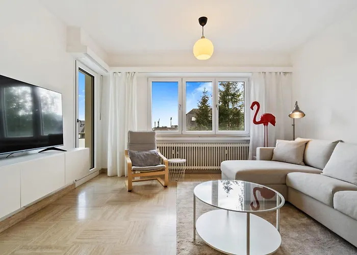 Stylish 2Br Apt In Limpertsberg, Near City Center