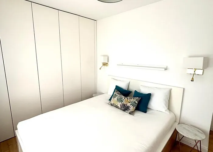 Beautiful Two Bedroom Apartment In Luxembourg City Center