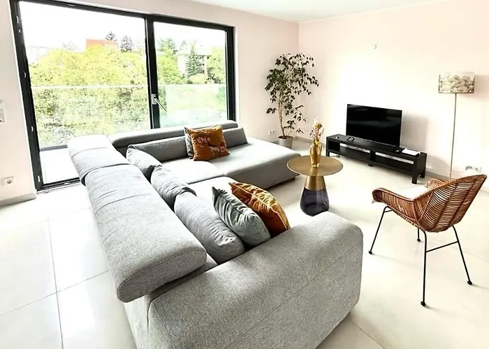 Luxembourg Kirchberg Two Bedroom Apartment City Center-Parking