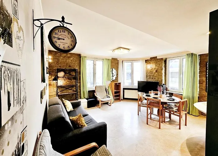 New 1 Bedroom Flat In City Center - Gar68
