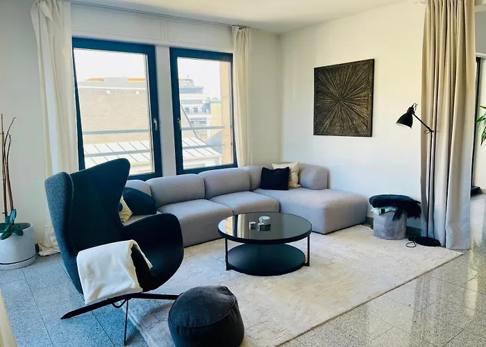 Lux Penthouse - Office, Terrace, Gym & Parking