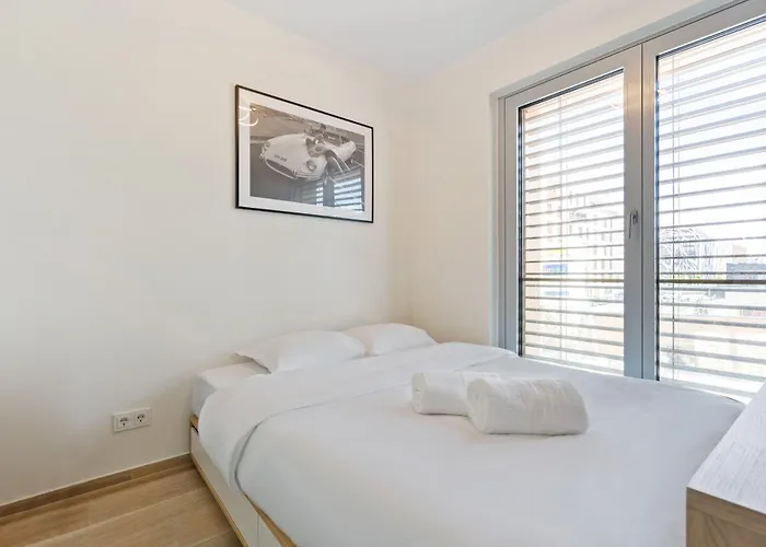 Charming Gasperich Studio Near Cloche D\'Or Mall