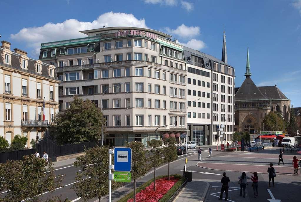 Hotel Grand Cravat